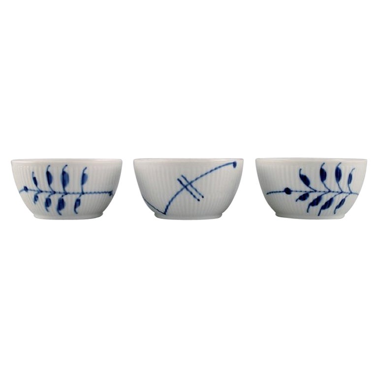 Three Small Royal Copenhagen Blue Fluted Mega Bowls, 21st Century For Sale at 1stDibs