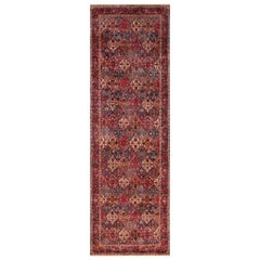 Tapis de couloir persan ancien Kerman. 5 pieds 10 pouces x 17 pieds 9 pouces