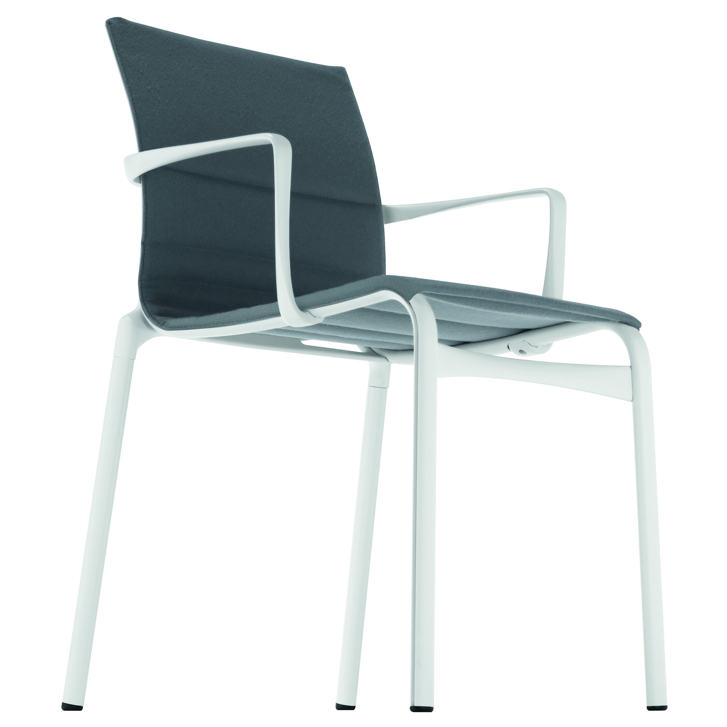 Alias Bigframe 44, Sessel mit Polsterung und weiß lackiertem Aluminiumrahmen