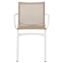 Alias Bigframe 44, Sessel aus Sandgeflecht mit weiß lackiertem Aluminiumrahmen