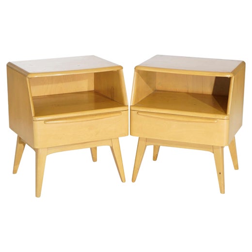 'Mr and Mrs' Maple Dresser by Heywood Wakefield, Encore Bedroom Group, 1960s at 1stDibs