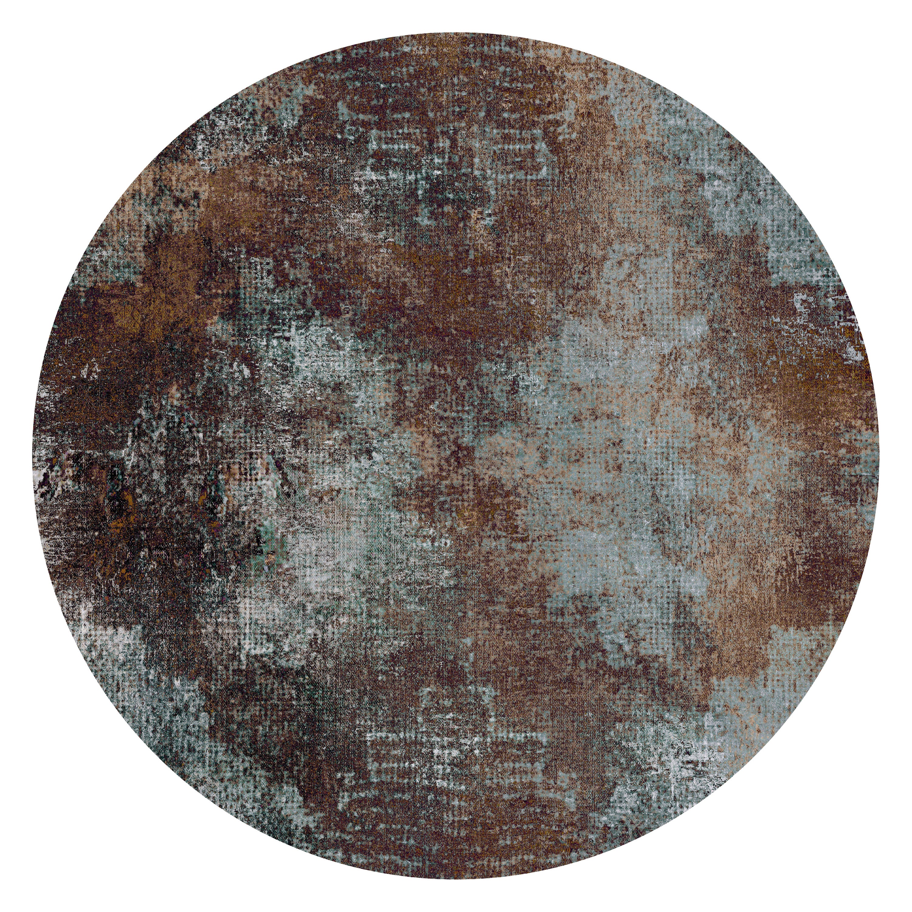 Moooi Small Quiet Collection Erosion Rust Round Rug in Low Pile Polyamide For Sale