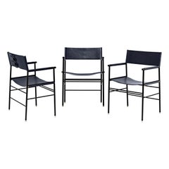 Lote de 3 Silla Clásica Contemporánea Piel Azul Marino y Goma Metálica Negra
