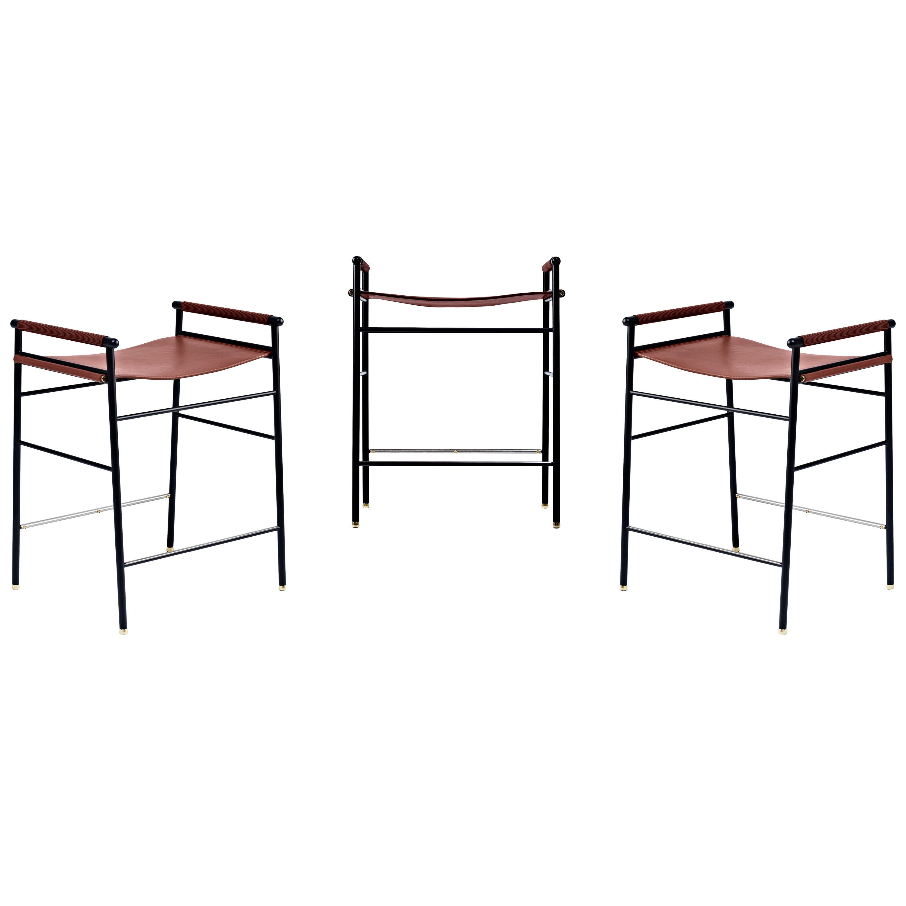 Ensemble de 3 tabourets de bar contemporains de comptoir, cuir cognac, métal caoutchouc noir