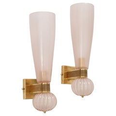 Barovier & Toso Murano Pair of Pink Glass and Brass Wall Sconces, Italy 1940's 