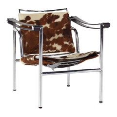 Le Corbusier Mid Century LC1 Cowhide and Chrome Lounge Chair