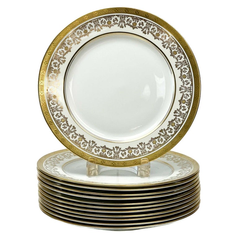 12 Aynsley England Porcelain Dinner Plates in Kenilworth Ivory, circa