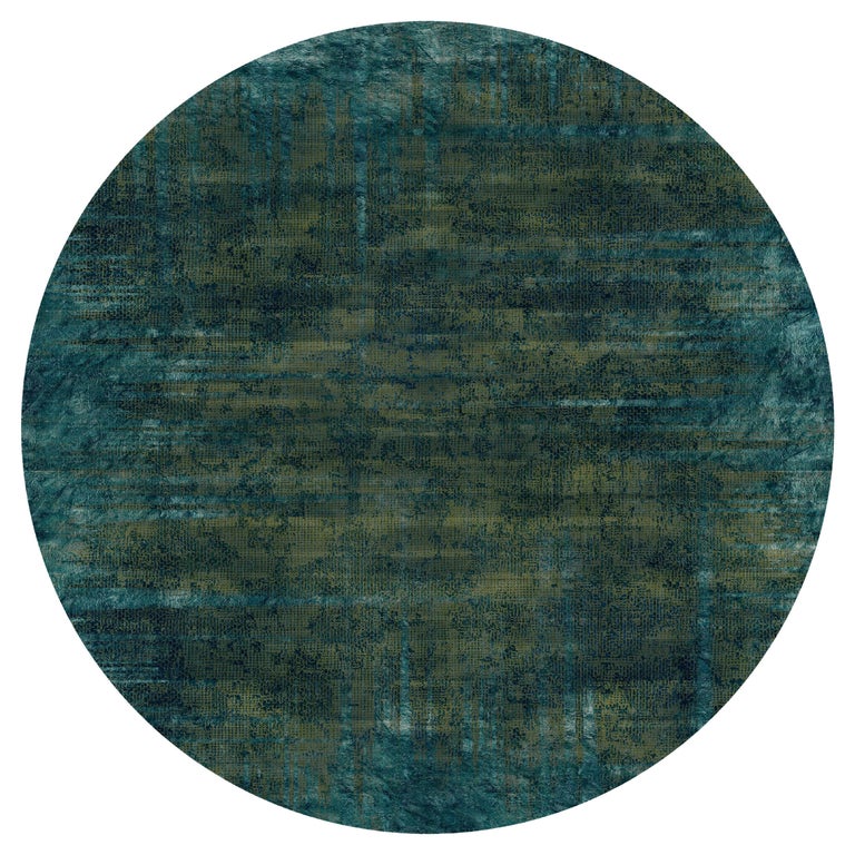 Moooi Large Quiet Collection Patina Moss Round Rug in Soft Yarn ...