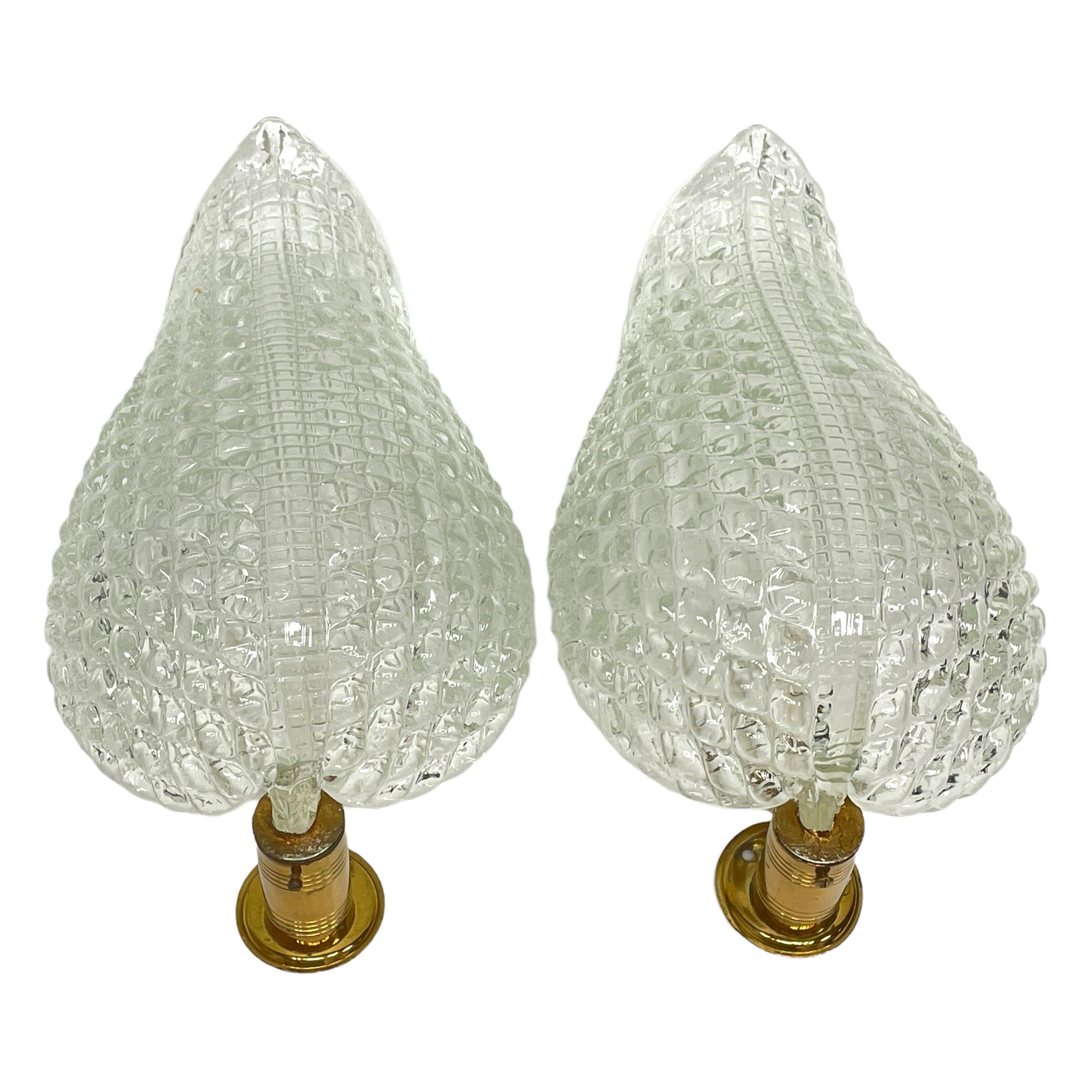 Stunning Midcentury Pair of "Rugiodoso" Leaf Sconces by Barovier and Toso For Sale