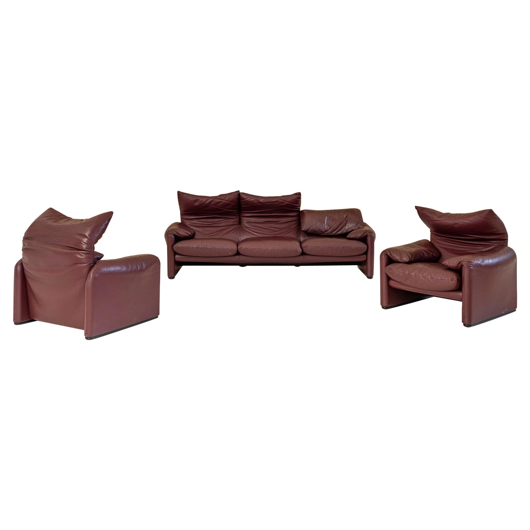 Leather Maralunga Three-Seat Sofa and Armchairs by Vico Magistretti for Cassina