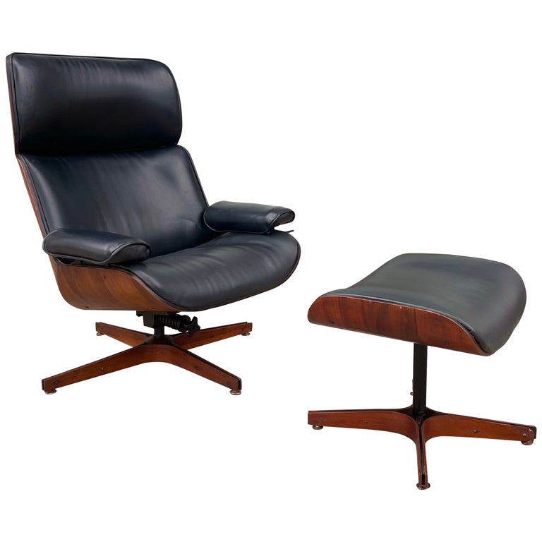 Mid Century George Mulhauser for Plycraft "Mr. Chair" & Ottoman For Sale