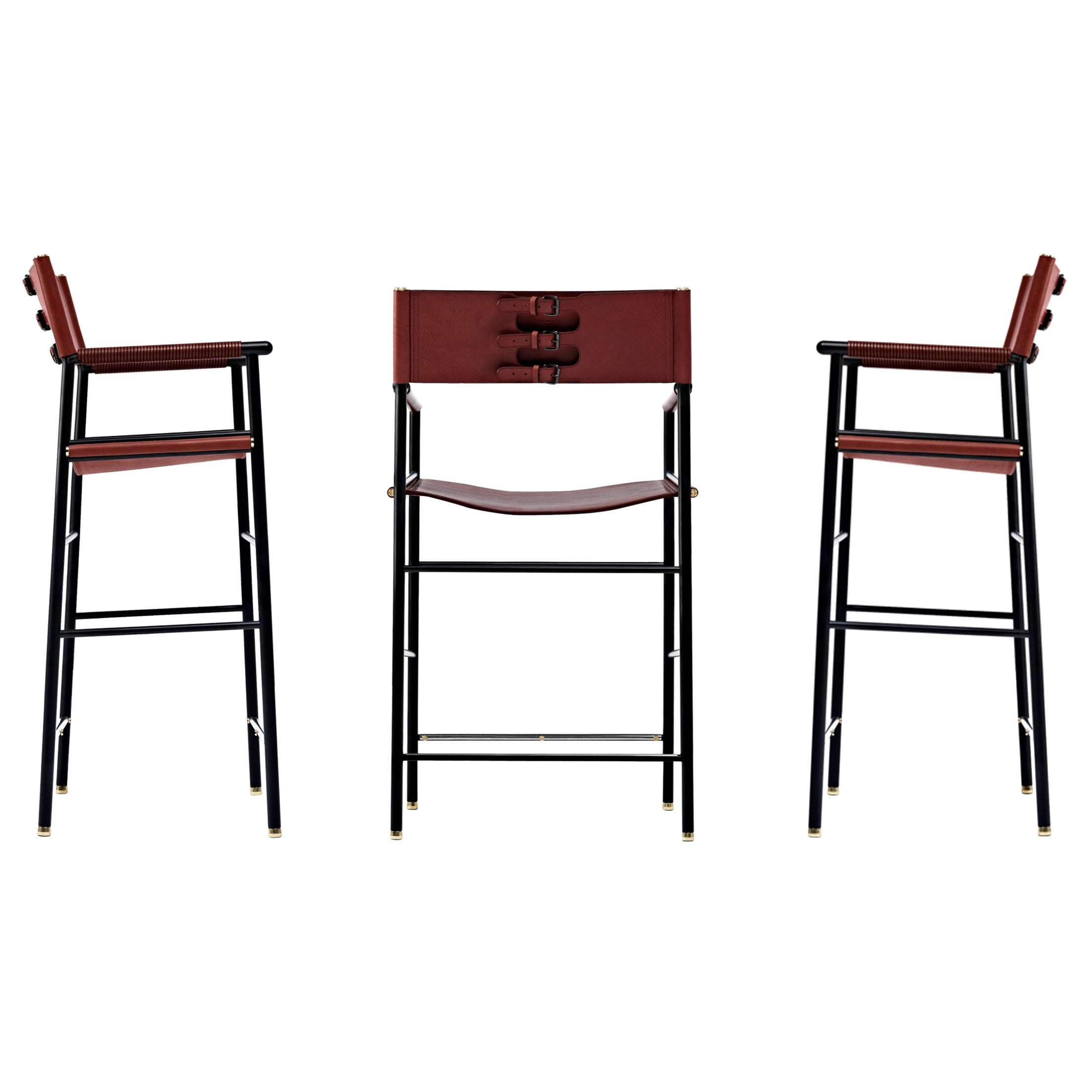 Ensemble de 3 tabourets de bar contemporains w. Dossier en cuir cognac et métal en caoutchouc noir