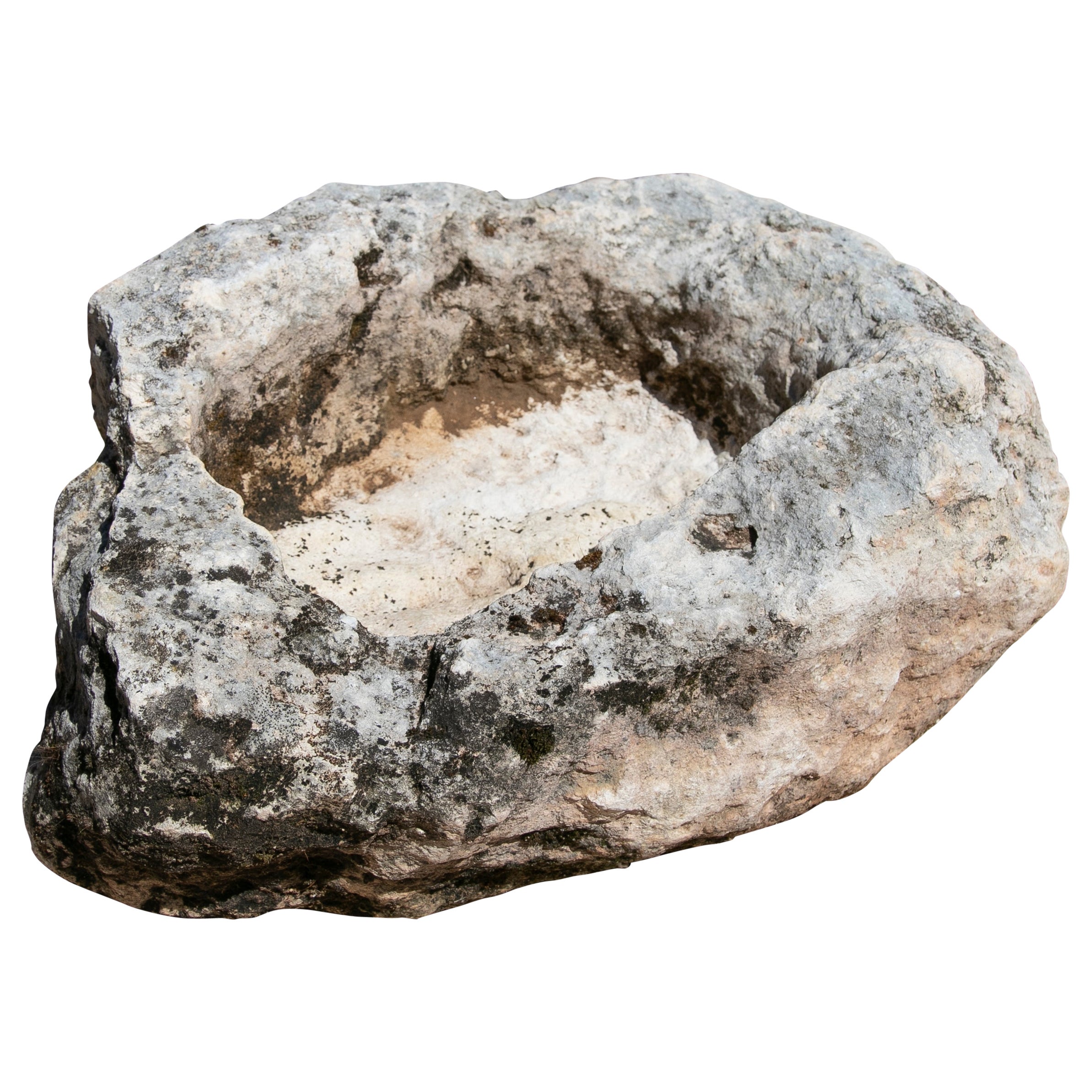 Pila española de piedra tallada a mano