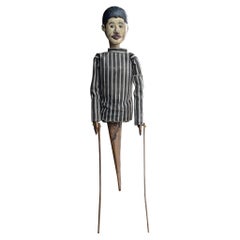 Figura de marioneta de arte popular inglés de principios del siglo XX