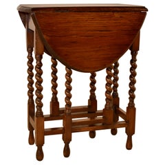 Edwardianischer Torbein-Tisch aus Eiche, um 1900