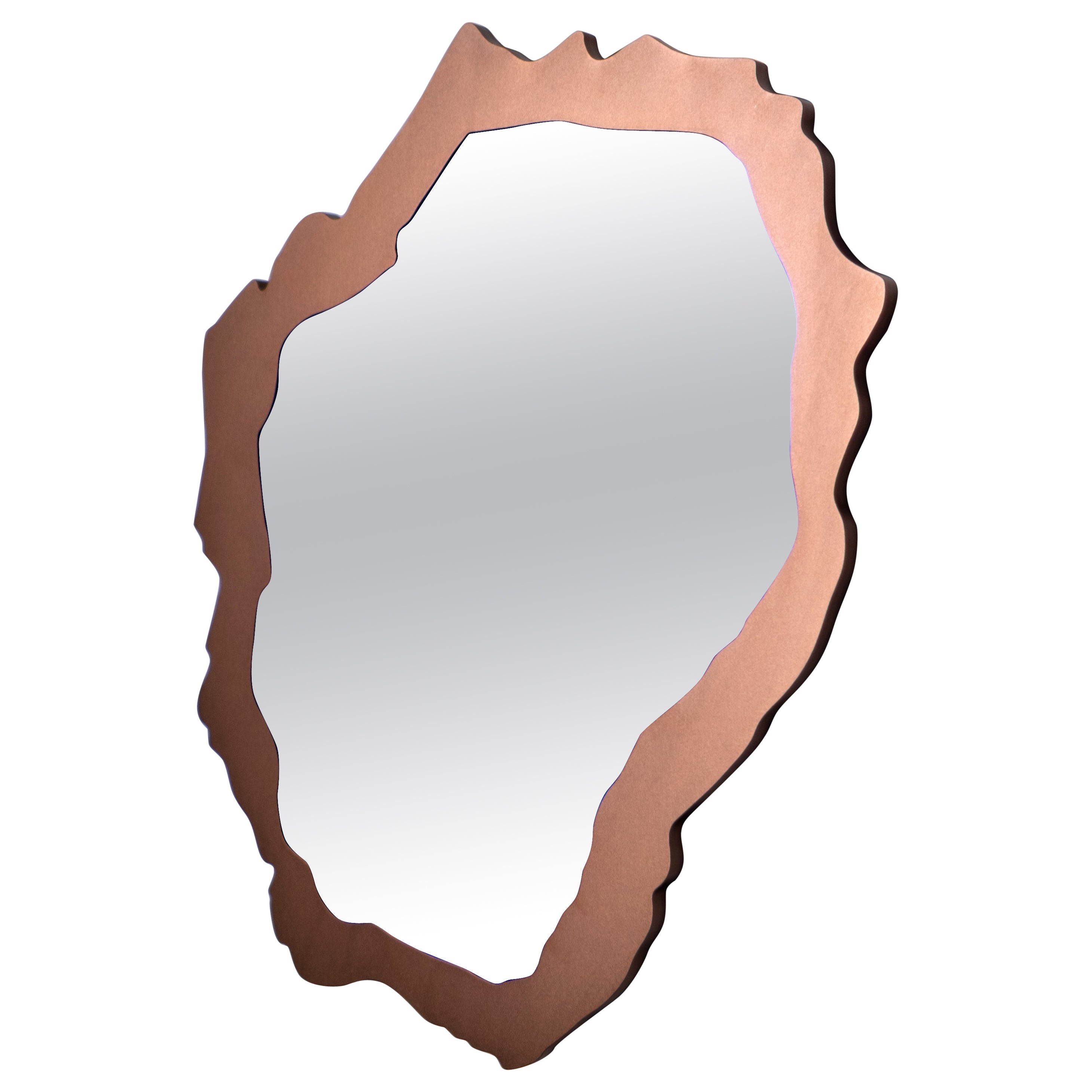 Miroir contemporain, plaque d'aluminium anodisée marron, d'Erik Olovsson