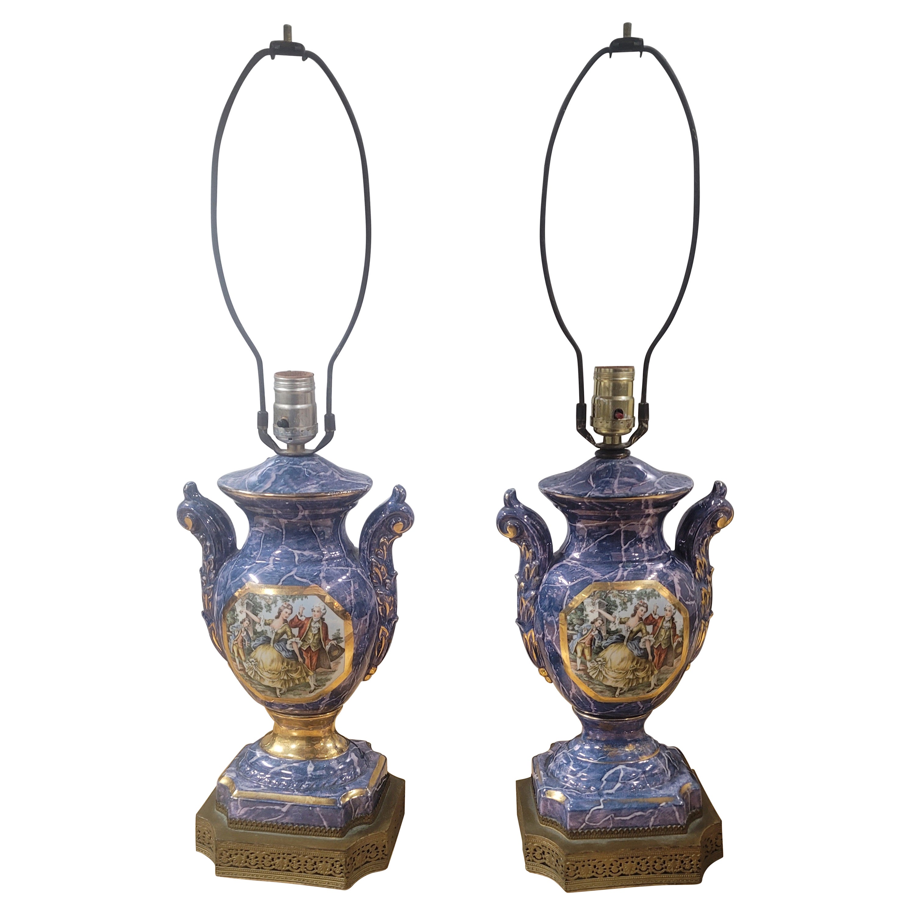 Paar französischer Louis XVI des 19.  Lampen aus Sevres St. Porzellan im Angebot