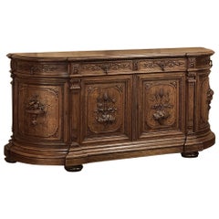 19th Century French Renaissance Buffet with Rounded Sides