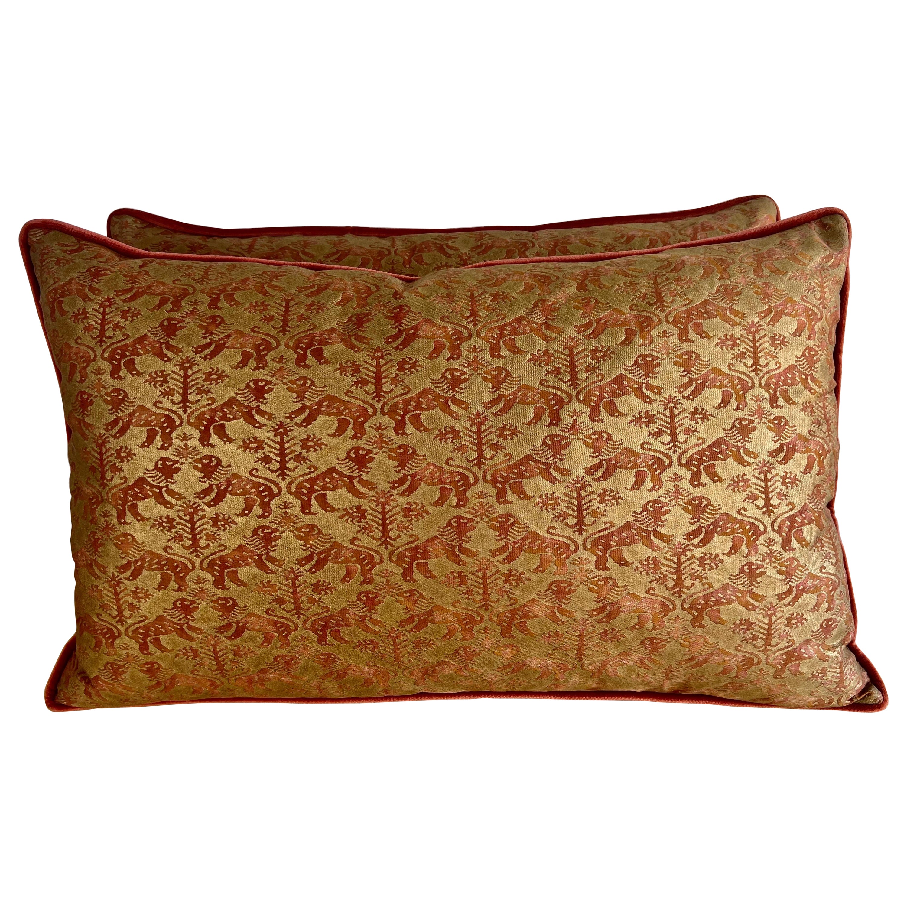 Pair of Richeleau Patterned Fortuny Pillows 