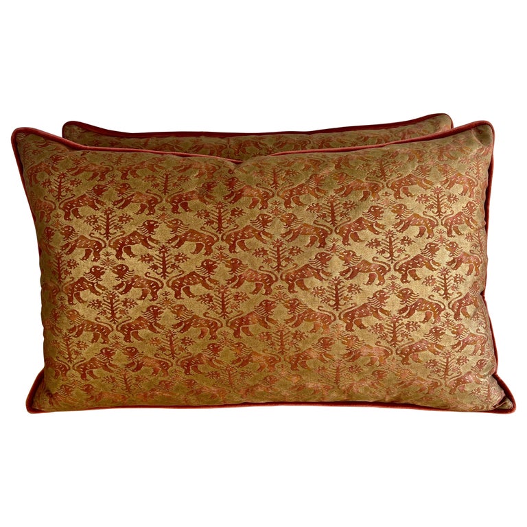 Pair of Richeleau Patterned Fortuny Pillows  For Sale