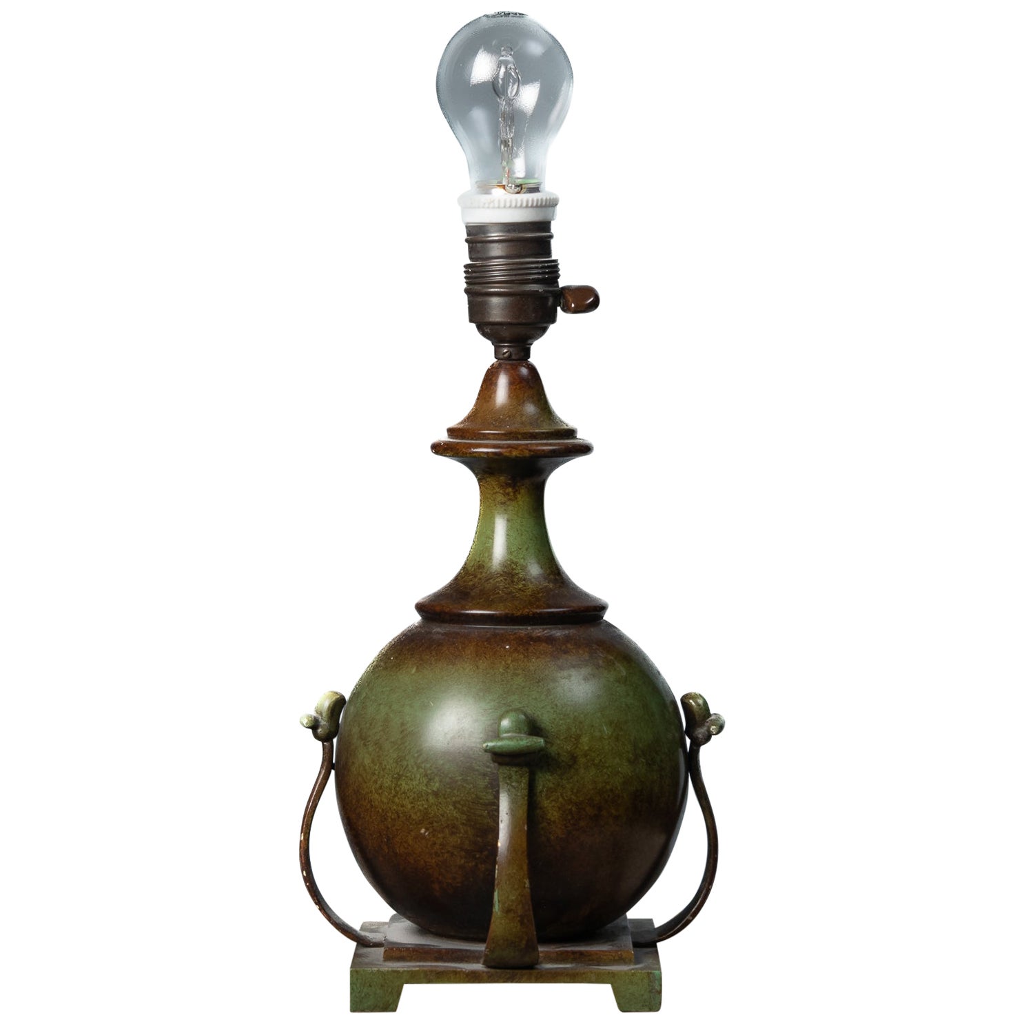 Lampe de bureau suédoise Art Déco avec pied en laiton en vente