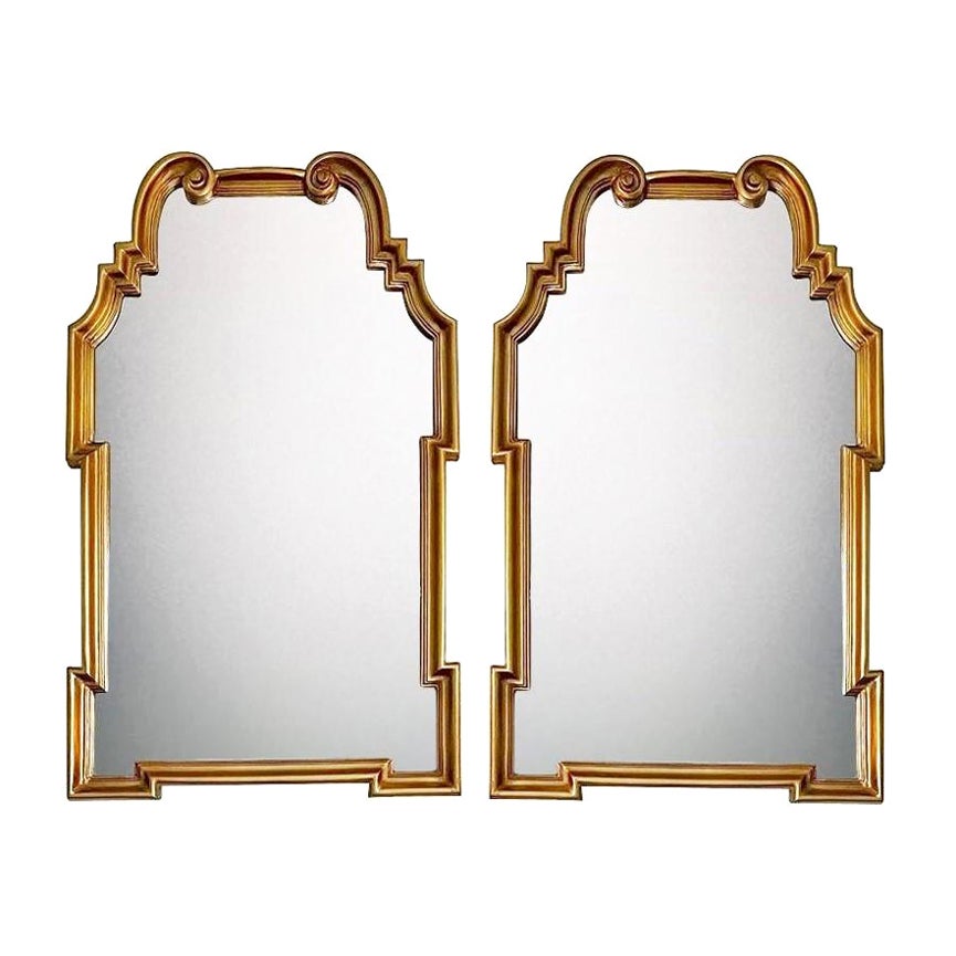 Paire de miroirs glamour en bois doré La Barge de style Hollywood Regency en vente