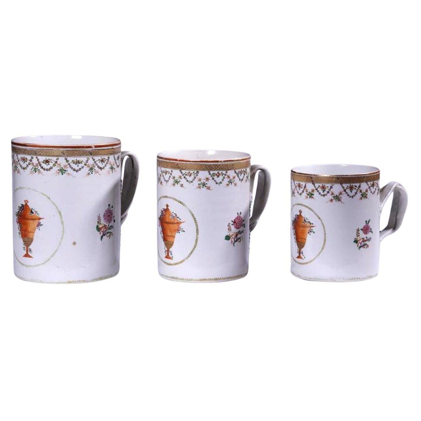 Chinese Export Porcelain Set of Graduated Famille Rose Tankards