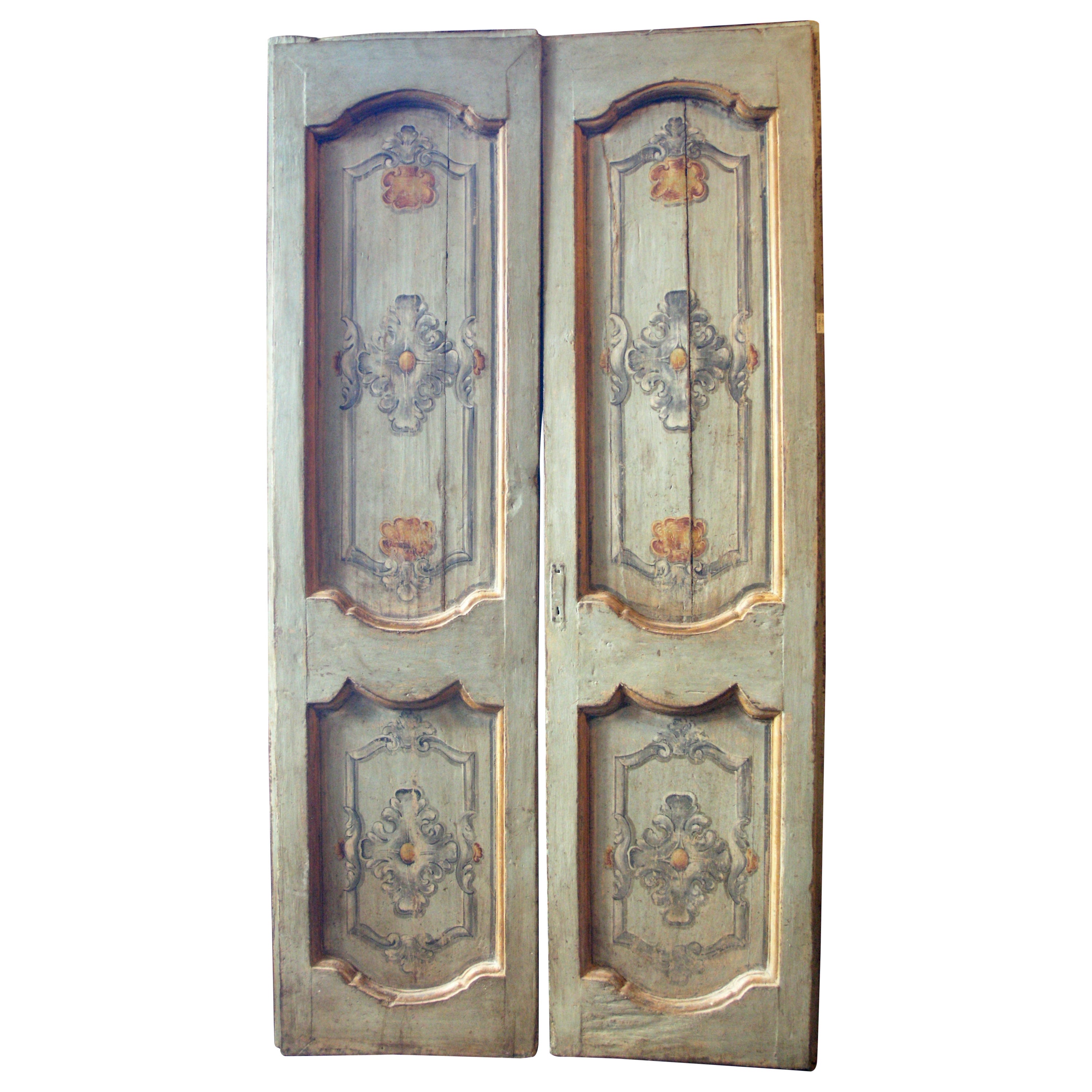 Doppeltür mit Flügeltür, geschnitzt und in der Platte lackiert,700 Italien