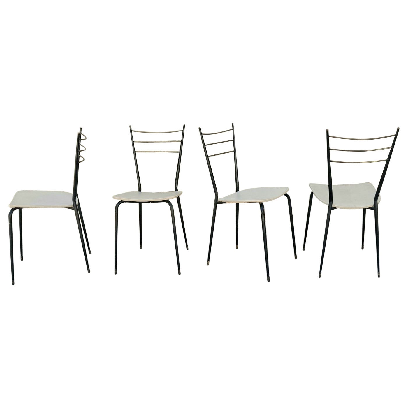  Italian Ding Room Chairs Attributed to Ico Parisi and Paolo di Poli  For Sale