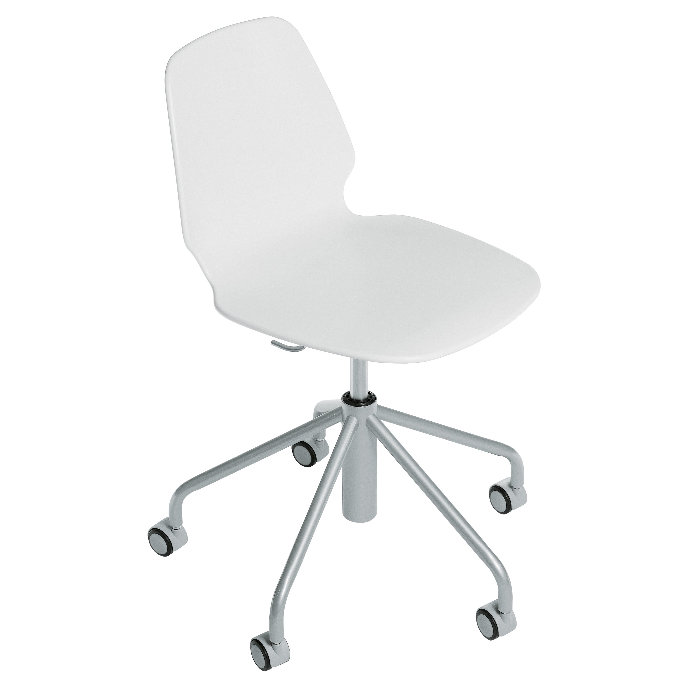 Alias 538 Selinunte Studio Chair in White Seat and Light Grey Steel Frame For Sale