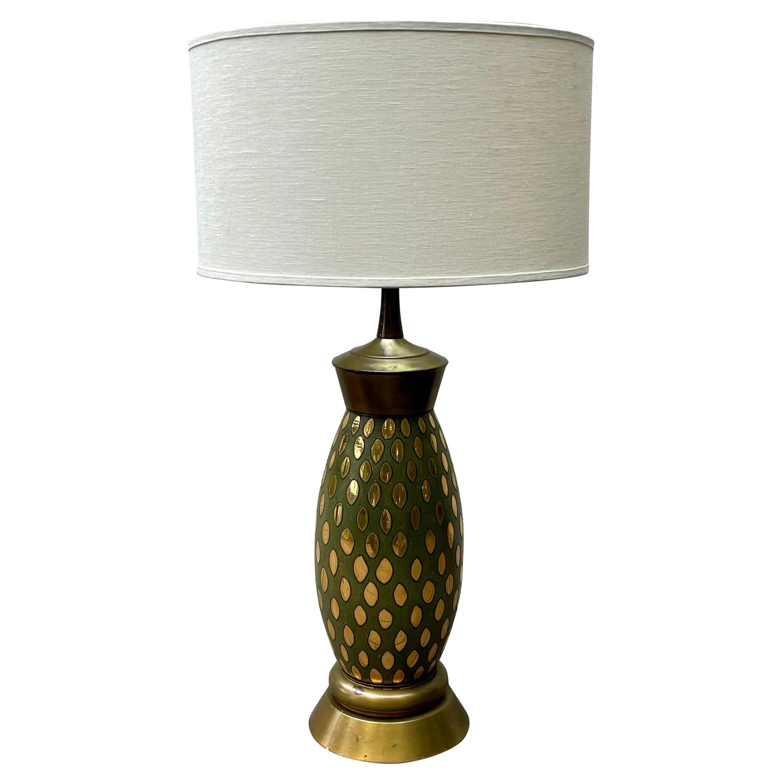 Mid-Century Modern Italian Art Glass Table Lamp, Vibrant Green with Gold Pattern For Sale