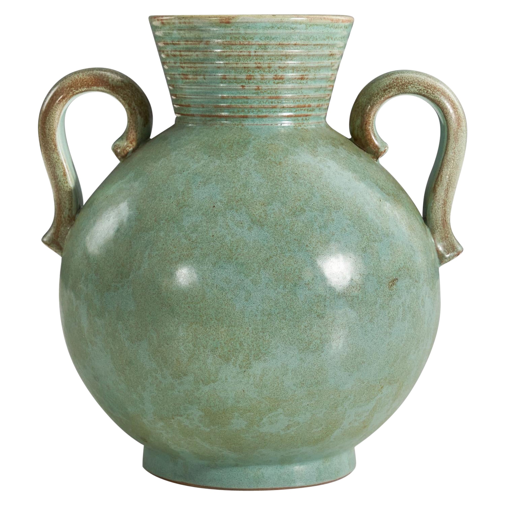 Christer Heijl, Vase, Green Earthenware, Christers Keramik, Sweden, c. 1950s For Sale
