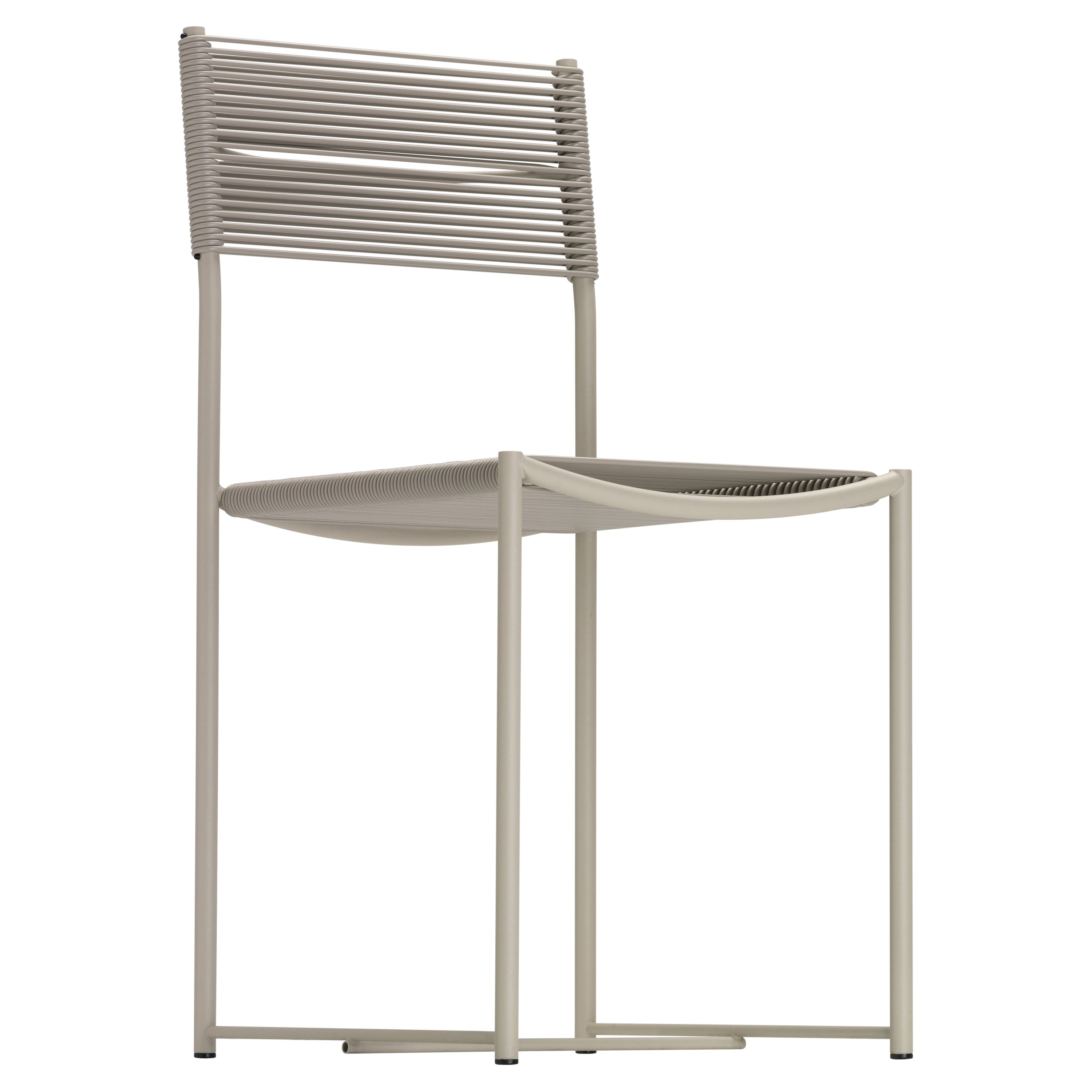 Alias 101 Spaghetti-Stuhl mit Sitz aus beigem PVC und sandlackiertem Stahlgestell