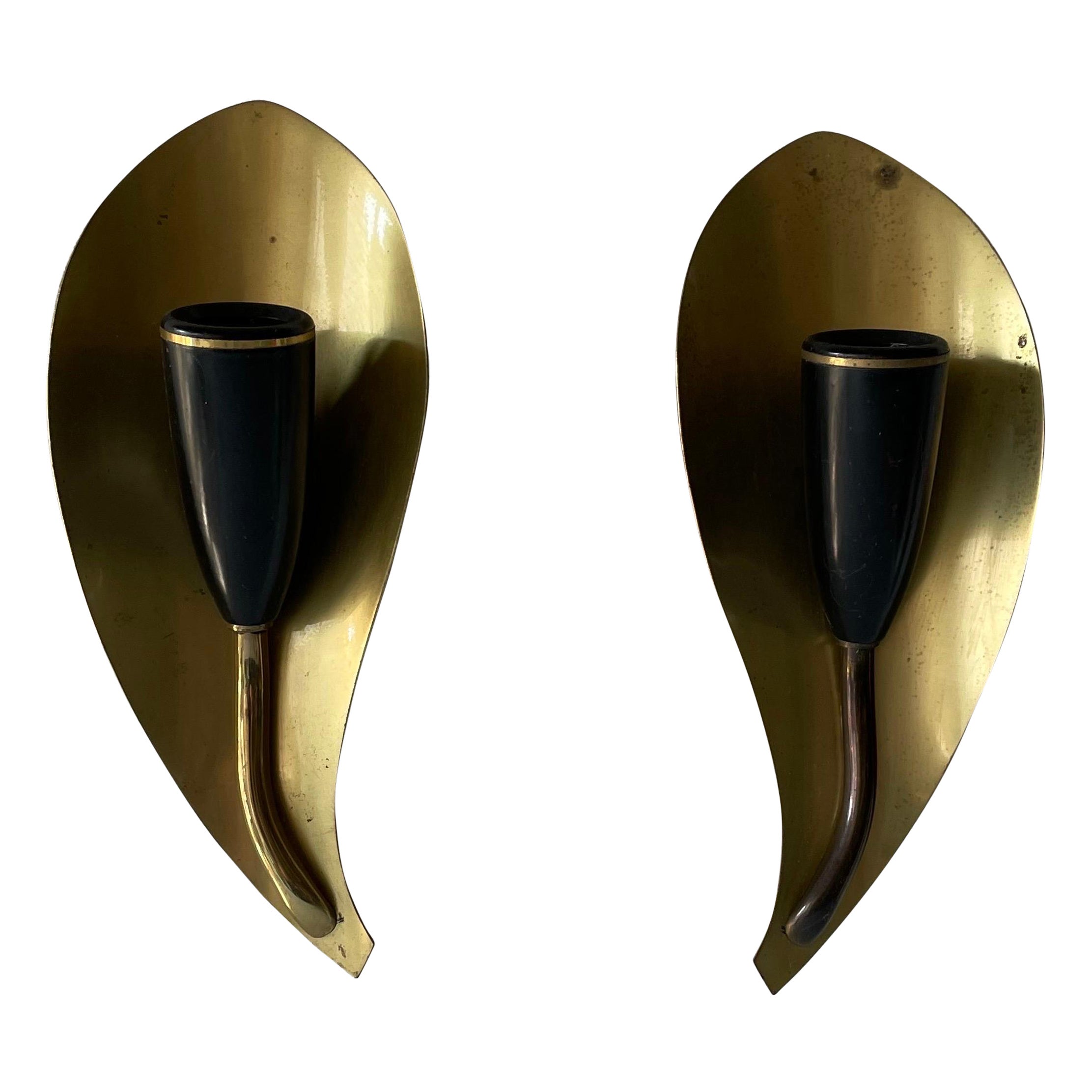 Mid-Century Leaf Shaped Pair of Brass Sconces, 1950s, Germany For Sale