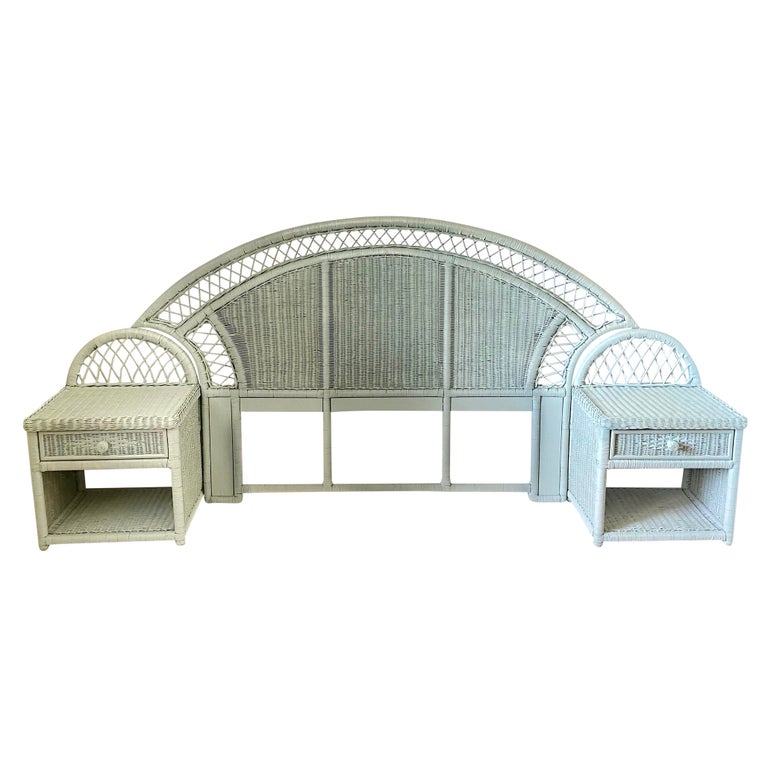 Vintage 1970s Ombré Wicker Queen Headboard and Nightstands 3 Pieces For Sale at 1stDibs