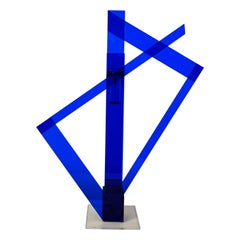 Jarrón o escultura abstracta posmoderna de plexiglás azul cobalto