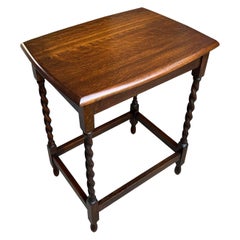 Ancienne table d'appoint rectangulaire anglaise en chêne tigré biseauté Barley Twist, C1910