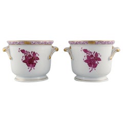 Herend Chinese Bouquet Raspberry, Two Vases in Hand-Painted Porcelain