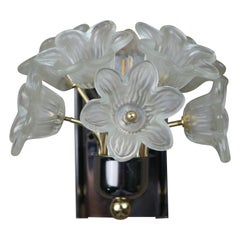 Italian frosted glass flowers wall-light, from the 1980s