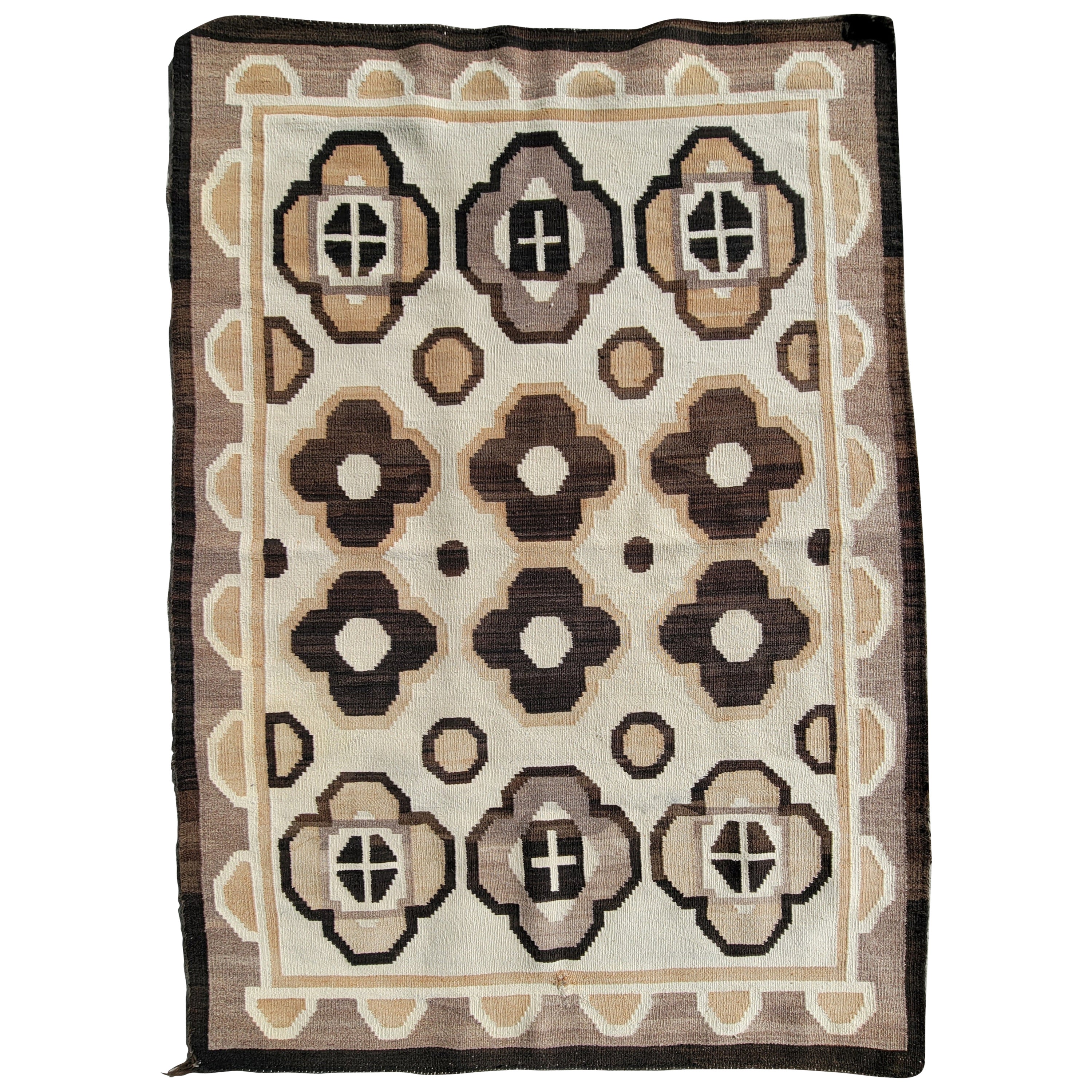 Geometric Navajo Indian Weaving Rug For Sale