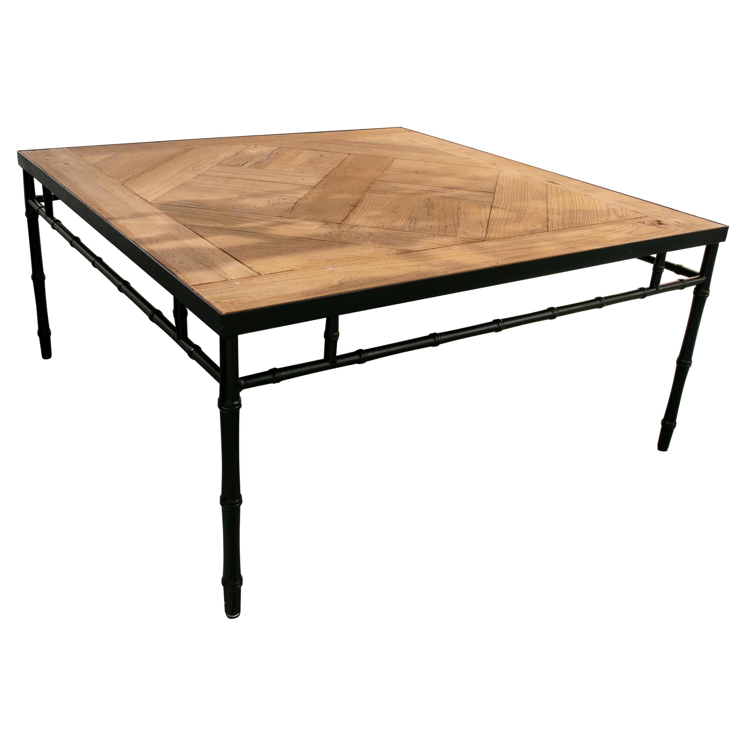 Table basse française avec cadre en fer imitation bambou et plateau de table en chêne français en vente