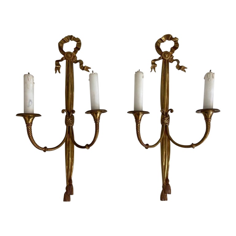 Pair of Louis the 16th Bronze Wall Lights For Sale at 1stDibs