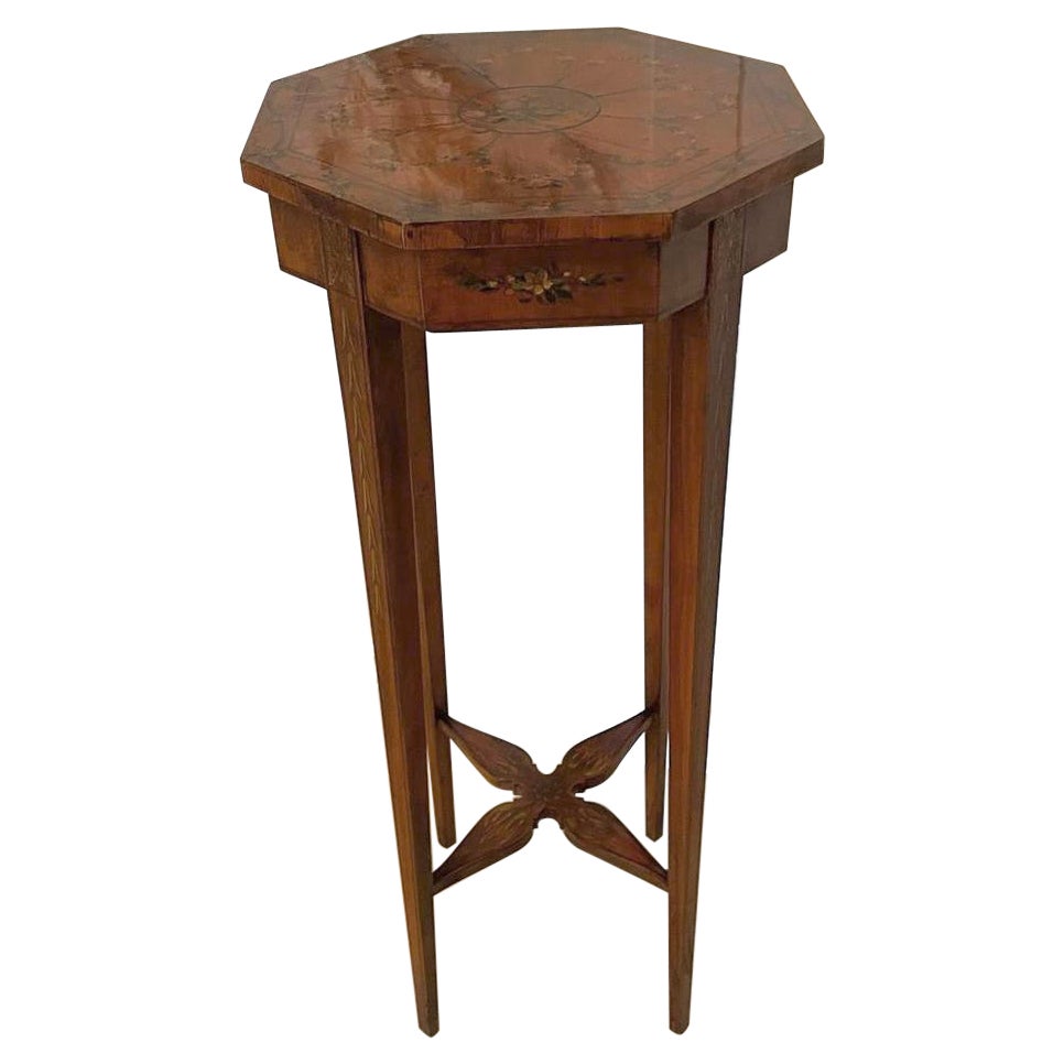Antique Victorian Quality Satinwood Hand Painted Satinwood Lamp / Side Table For Sale
