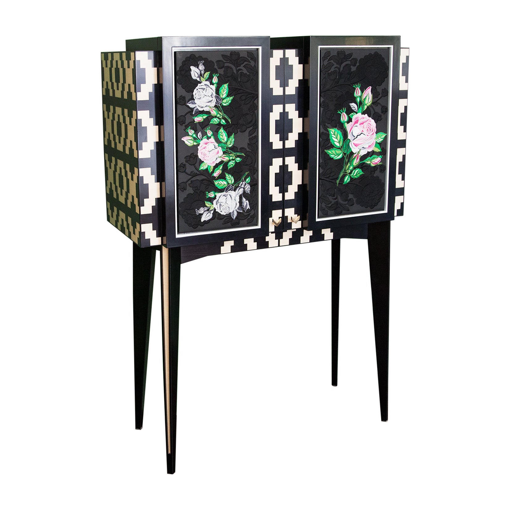 Elegant Post Modern Masterpiece Cabinet, Italy, 2000 For Sale