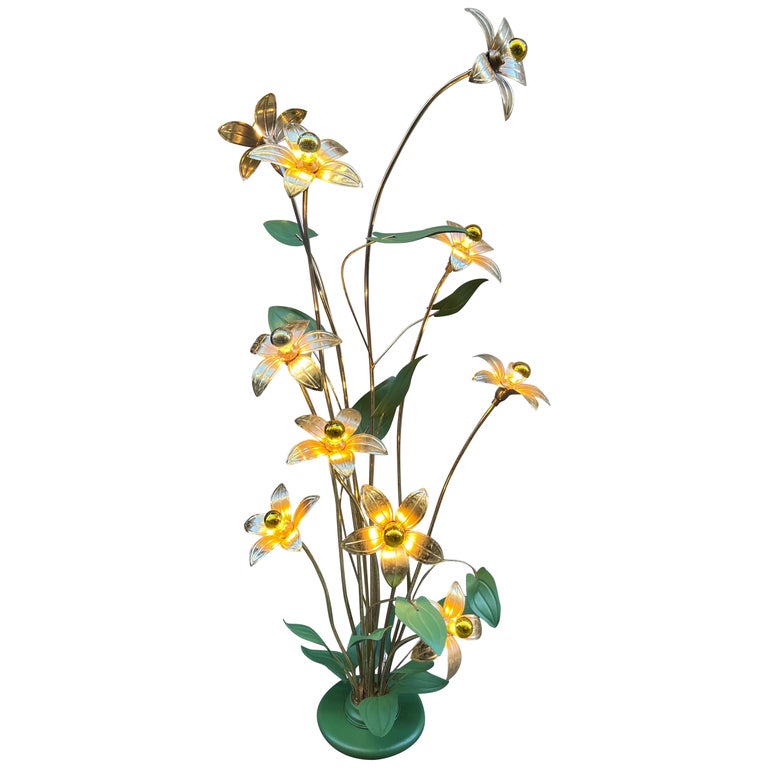 Vintage Italian Brass and Green Lacquered Floral Plant Floor Lamp, 1950s For Sale at 1stDibs Vintage Italian Brass and Green... 