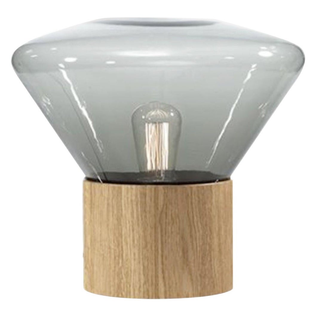 Grand lampadaire / lampe de bureau Muffins 02 en bois naturel et verre gris soufflé pour Brokis