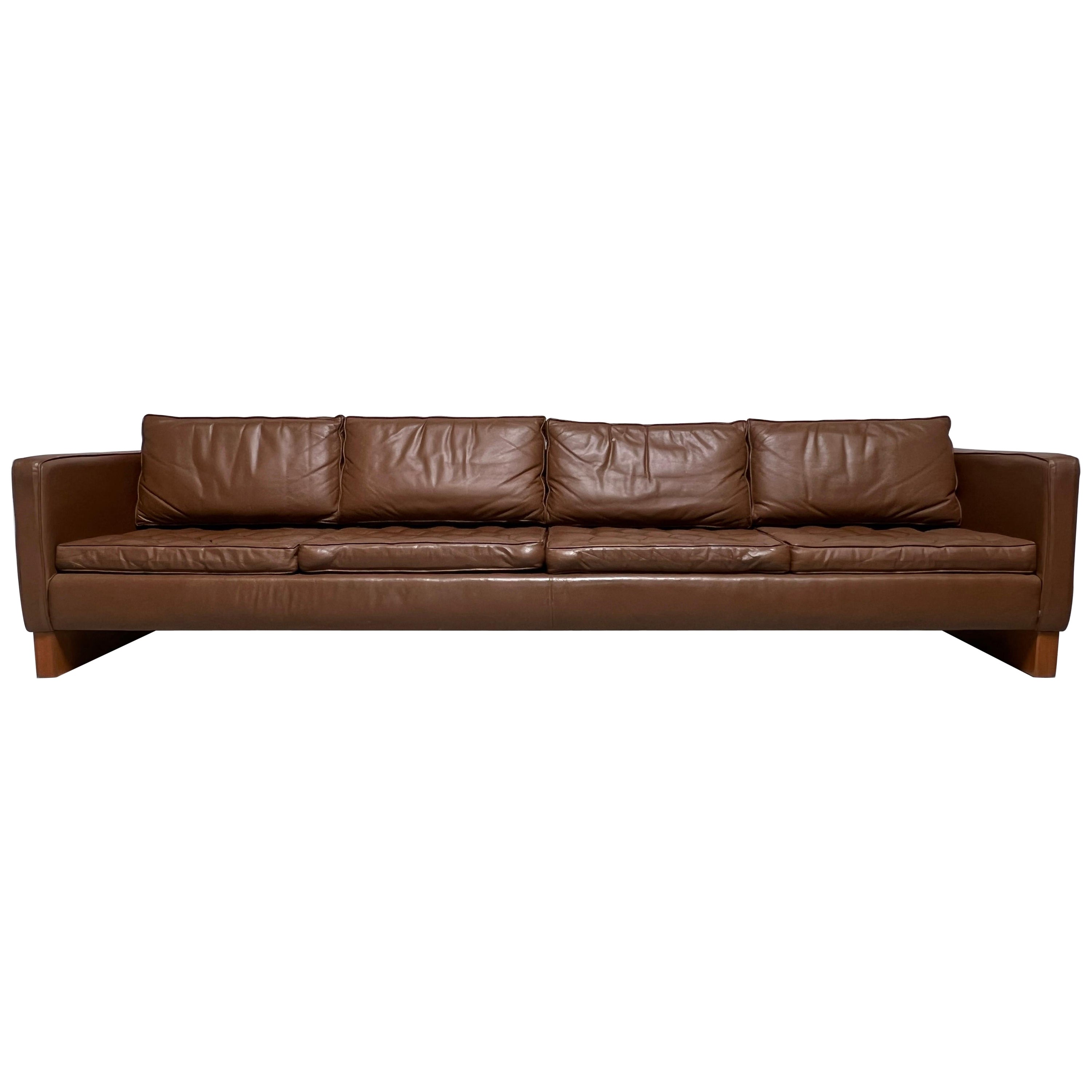 Mies Van Der Rohe Foor Knoll Sofa im Angebot