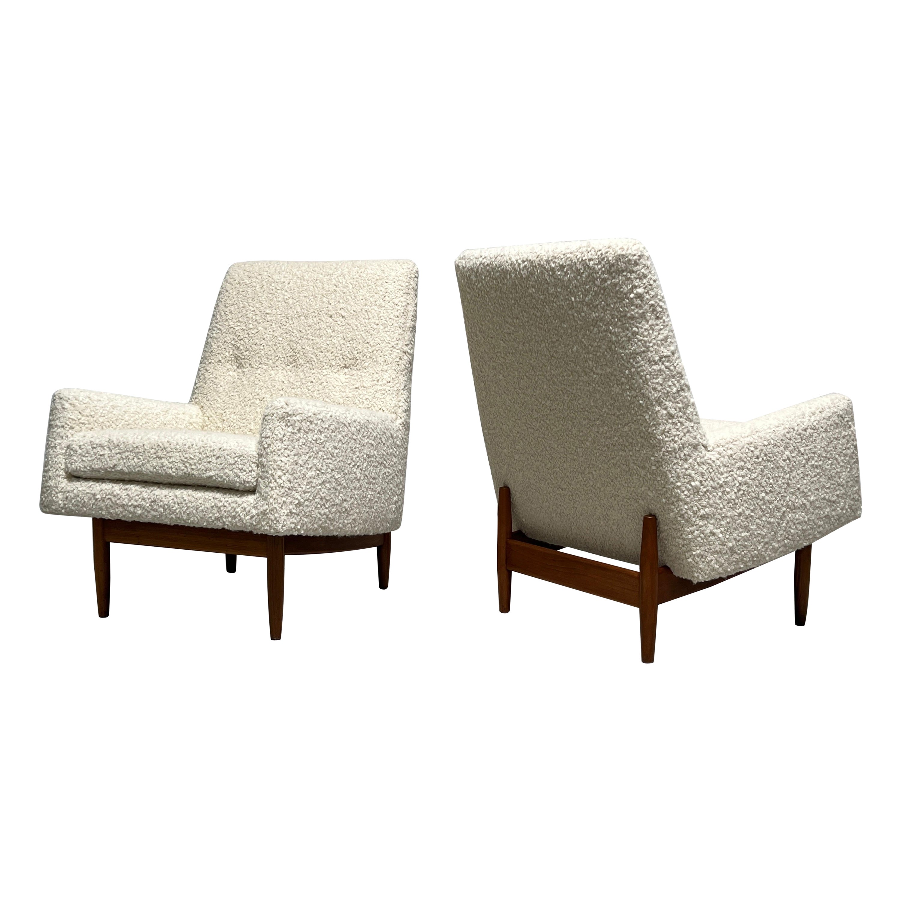 Pair of Lounge Chairs by Jens Risom 