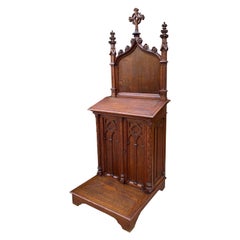 Ancien banc de prière néo-gothique français de style néo-gothique Boîte de biblique de prière Prie Dieu