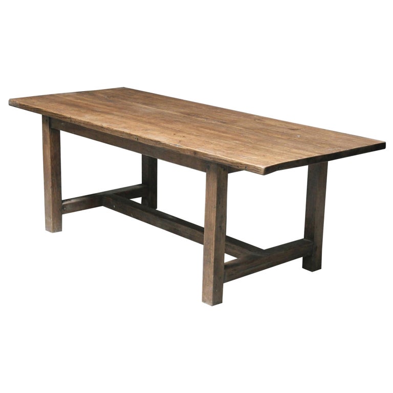 Farm Table in Reclaimed Pine, Made by Petersen Antiques For Sale